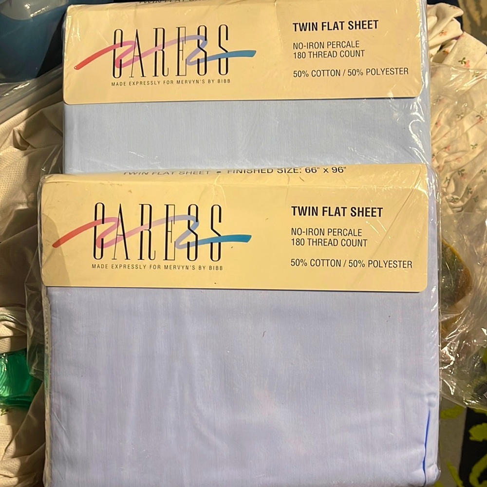 Solid blue flat sheets bundle size twin - Picture 2 of 3